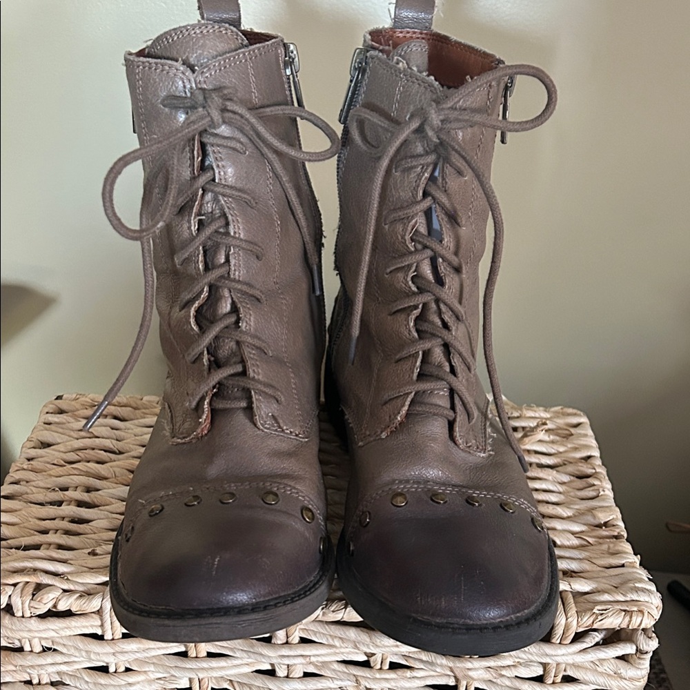 LUCKY BRAND Brown Leather Lace-Up Boots